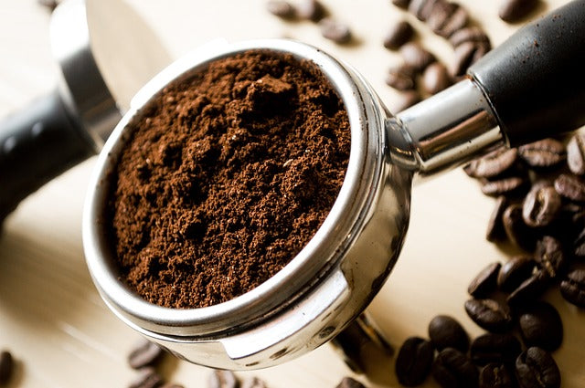 How Air Affects Coffee Freshness & The Best Ways to Grind Coffee Beans for Perfect Flavor